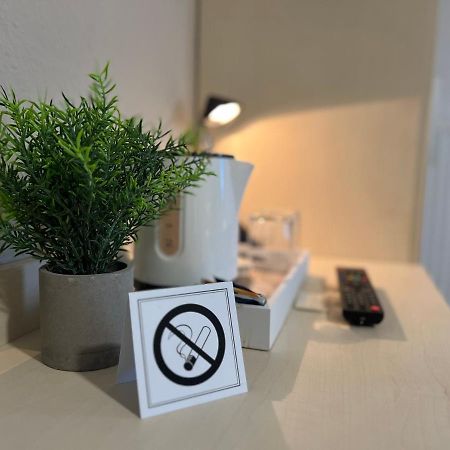 Hotel Pelikan Китцинген Экстерьер фото