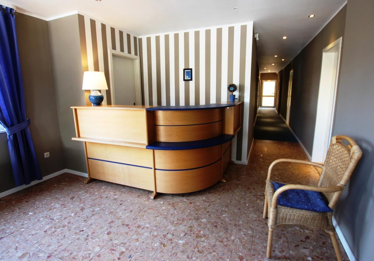 Hotel Pelikan Китцинген Экстерьер фото